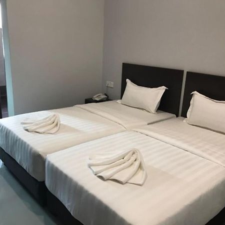 Jq Bl Hotel, Ipoh Extérieur photo